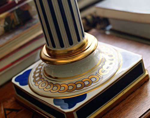 Tischlampe - COLONNE - Le Porcellane - Stoff / Porzellan / Stil