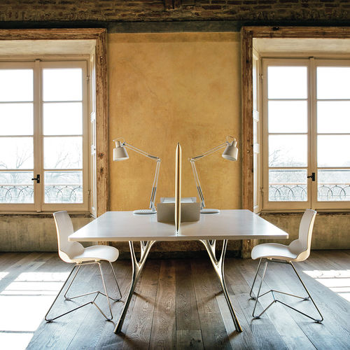 Moderner Tisch - PEGASO SOLID - Caimi Brevetti SpA - Verbundwerkstoff / Gestell aus Aluminium / rechteckig