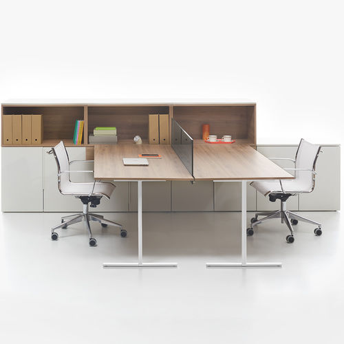 Schreibtisch für Open Space - T-LEG - Manerba - modern / Holz / mit T-Gestell