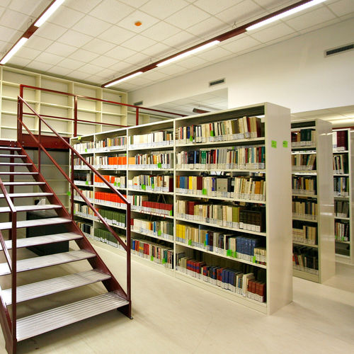 Verschieberegal für Bibliotheken - SPAZIO - Manerba - für Archiv / mechanisch / Metall