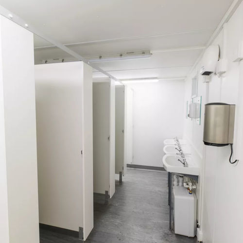 Containeranlage für sanitäre Anlagen - 24 - Algeco - galvanisiertem Stahl