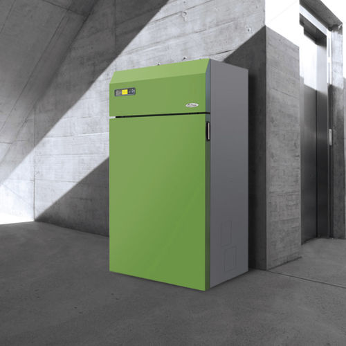 Wasserführender Kaminofen / Pellet - CH24 / CHP24 - FAIR srl - 20 kW...50 kW / modern / Stahl