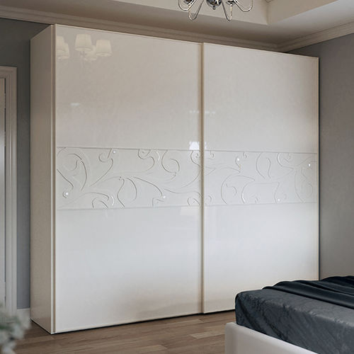 Moderner Kleiderschrank - MAY - GIESSEGI - lackiertes Holz / mit Schiebetür