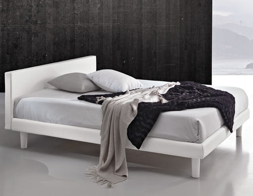 Doppelbett - KUDO  - GIESSEGI - modern / Polster / Kopfteil