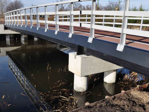 Stahlbrücke - FRP - Janson Bridging - Verkehr / Fertig