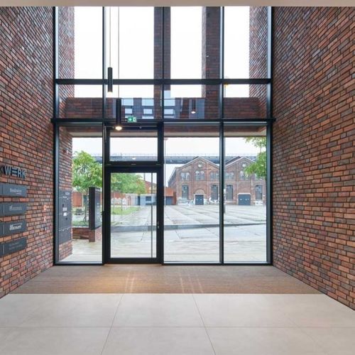 Glasschiebetür - S 77 - heroal - Aluminium / mit Doppelverglasung / dreiflügelig
