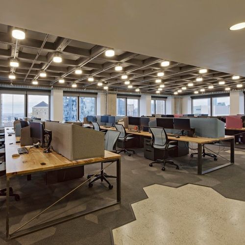 Tisch-Bürotrennwand - BUZZITRIPL  - BuzziSpace - Akustikstoff / schallisoliert / grau