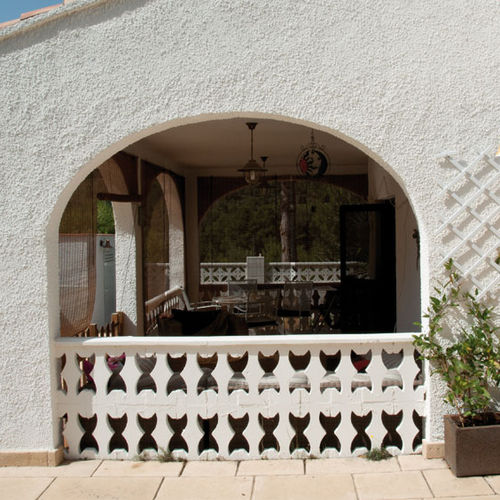 Beton-Balustrade - AMANDA - Verniprens - Platten / für Außenbereich / für Balkon