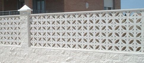 Beton-Balustrade - FICUS - Verniprens - Platten / für Außenbereich / für Balkon