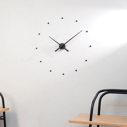 Moderne Uhr - OJ - NOMON - wandmontiert / Analog / Polystyrol