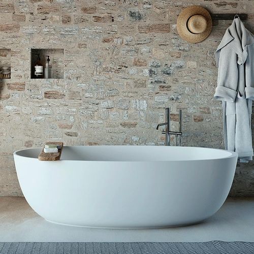 Runde Badewanne - BV022_CRI - F.lli Stocco s.r.l. - freistehend / für Wohnungen / Cristalplant®