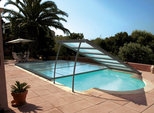 Flache Schwimmbadüberdachung - ACCESSIBLE DESIGN - ABRISUD - Aluminium / mit manueller Bedienung