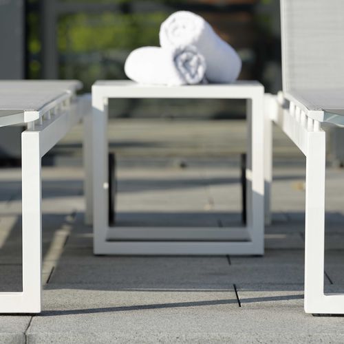Moderner Beistelltisch - ROBIN - STERN MOEBEL - Aluminium / Gestell aus Aluminium / quadratisch