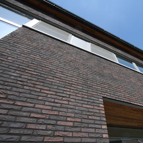 Tonriemchen - CARBON - Vandersanden Group - für Fassaden / Relief / handgefertigt