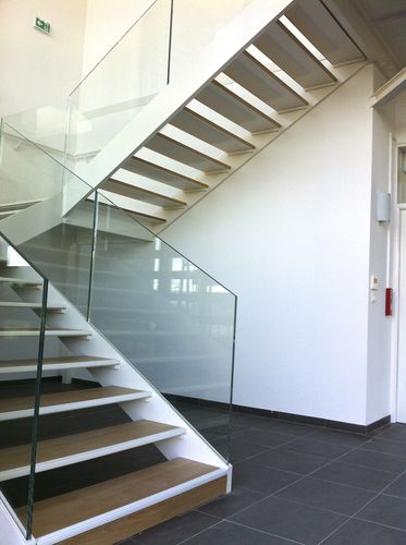 Halbgewendelte Treppe - ELITE ACIER BOIS (HETRE) ET VERRE - Trescalini - Holzstufen / Metallstufen / mit Metallstruktur