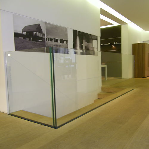 Glasgeländer - INTERIOR RAILY - Trescalini - Glasplatten / für den Innenraum / für Außenbereich