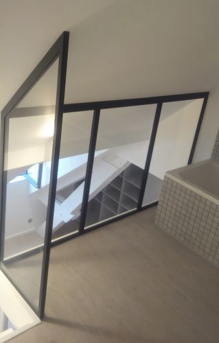 Festinstallierte Trennwand - OFFICINA - Trescalini - mit Glasfront / Stahl / für professionellen Einsatz