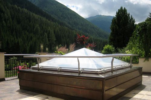 Polycarbonat-Lichtkuppel - DIAMANTE SERIES - CAODURO - Methacrylat / für Dachterrasse / transparent