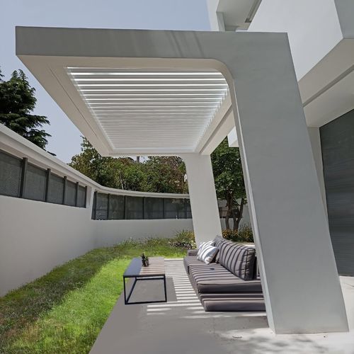 Selbsttragende Pergola - CospiBio  - COSPICON  SA - Aluminium / mit orientierbaren Lamellen / mit Sonnenschutzlamellen