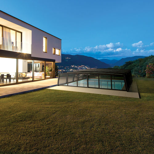 Halbhohe Schwimmbadüberdachung - R-DESIGN HIGH ENCLOSURE - Azenco Groupe - teleskopisch / Aluminium / Polycarbonat
