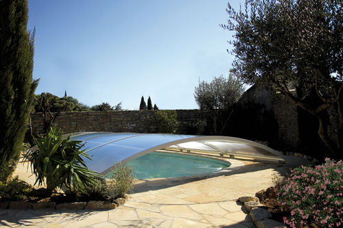 Niedrige Schwimmbadüberdachung - REMOVABLE CURVED - Azenco Groupe - feststehend / Aluminium / mit manueller Bedienung