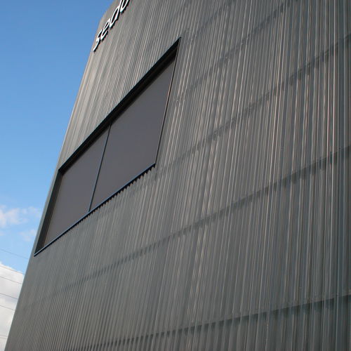 Profiliertes Metallblech - SWISS PANEL® SP 30/221 - MONTANA BAUSYSTEME - Aluminium / Stahl / für Dach