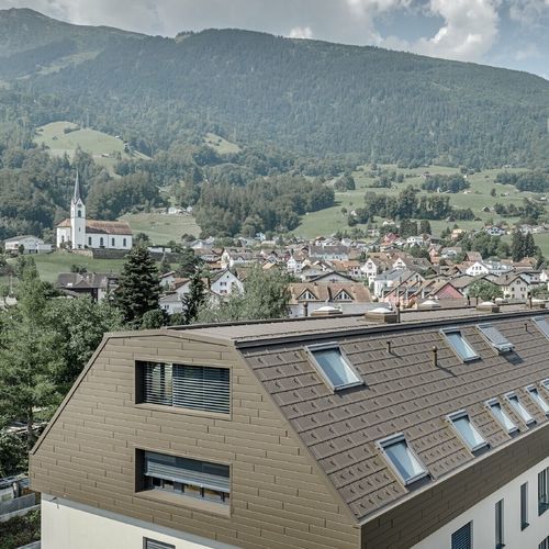 Flachdachziegel - R.16 - PREFA Aluminiumprodukte GmbH - Aluminium / Großformat / rot