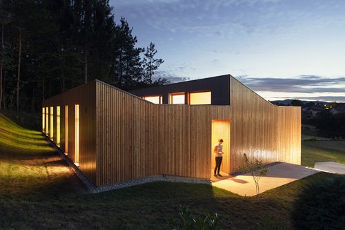 Fertigbauhaus - Riko Hiše - modern / aus Holz