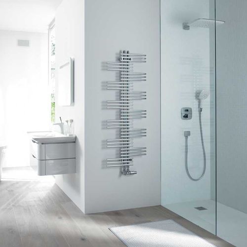 Elektrischer Badheizkörper - YUCCA ASYM - Zehnder - Heißwasser / 501 w...750 w / 0...500 w