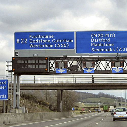 Verkleidungs-Verbundplatte - ALUPANEL TRAFFIC - MULTIPANEL UK - für Hinweisschild / wetterbeständig / UV-resistent