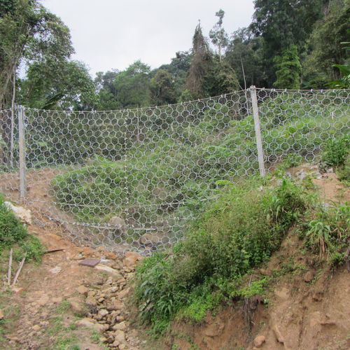 Schutzabsperrung - DEBRIS FLOW - Maccaferri - feststehend / Metall / für Baustellen