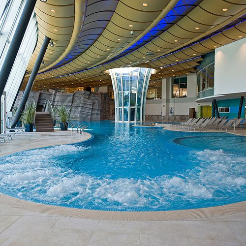 Schwimmbecken für den Innenraum - CEMI - für Wellnesscenter / erdverlegt / Beton