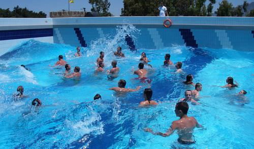 Wellenschwimmbecken - CEMI - für Außenbereich / für Aquapark / erdverlegt