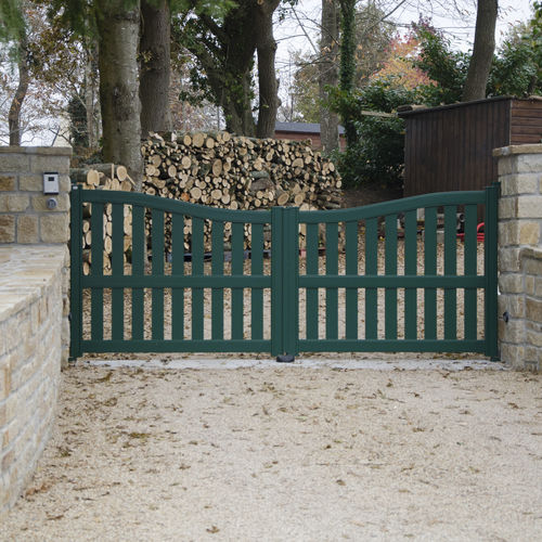 Einflügeliges Tor - DIHUN - Kostum - Schiebe / Aluminium / Lamellen