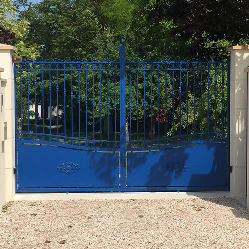 Einflügeliges Tor - BERRIEN - Kostum - Schiebe / Aluminium / mit Stangen