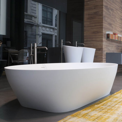 Ovale Badewanne - SOLIDEA  - ANTONIO LUPI - freistehend / Kunststoff / Verbundwerkstoff