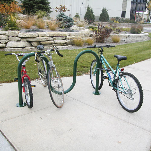 Bodenstehender Fahrradständer - CHALLENGER PLUS™ - Madrax/Thomas Steele - für öffentliche Bereiche / galvanisiertem Stahl / pulverbeschichteter Stahl