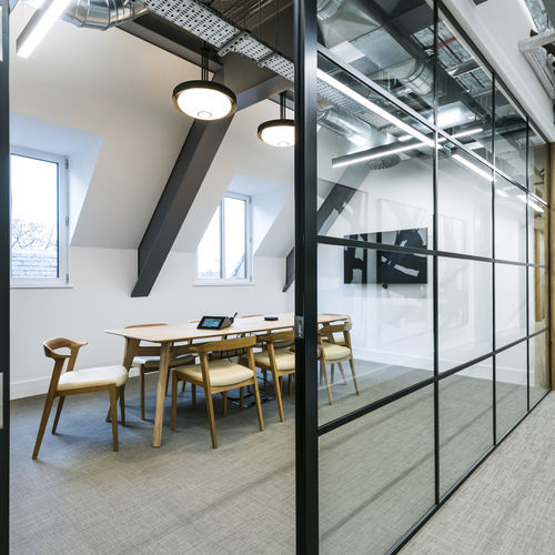 Zerlegbare Trennwand - Linear &ndash; Banded - Apton Partitioning Limited - mit Glasfront / mit Doppelverglasung / Aluminium
