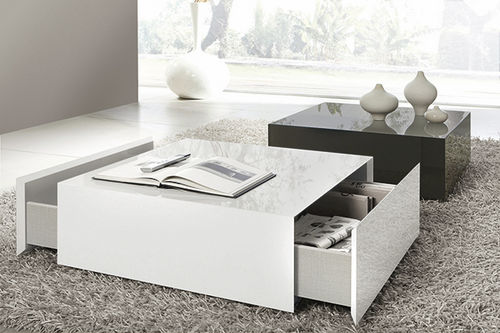 Moderner Couchtisch - LUCKY - Le Monde Wood - lackiertes Holz / quadratisch / für Privatgebrauch