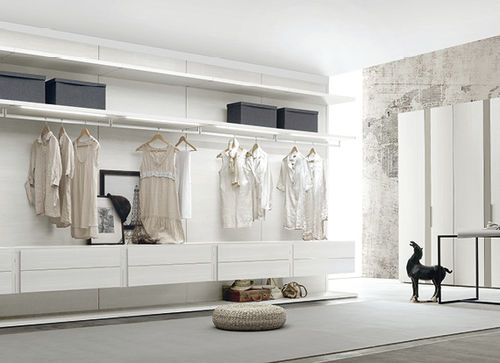 Begehbarer Kleiderschrank / Holz - MULTIPLO - Le Monde Wood
