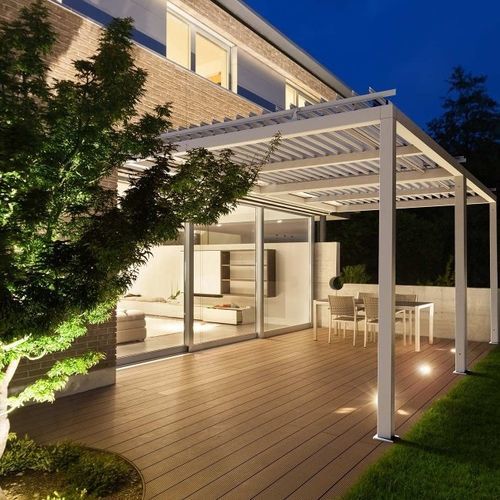 Selbsttragende Pergola - Beach Shade - SPRECH S.r.l. - angebaut / Aluminium / mit orientierbaren Lamellen