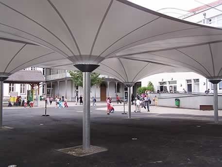 Membrankabel-Flächentragwerk - Spécial Textile - für Unterstand / PVC-Folie / für Schulen