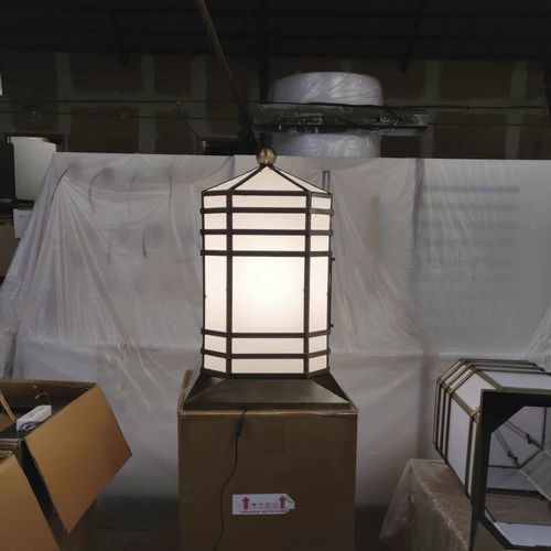 Maßgefertigte Laterne - TEKNI-LED - modern / Metall / bodenstehend