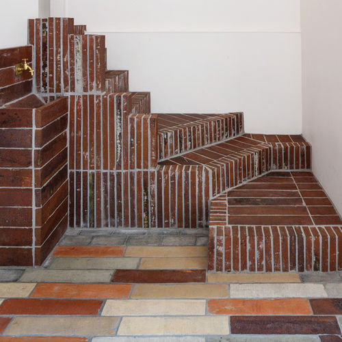 Ziegel-Fassadenverkleidung - K11 - Petersen Tegl - Terrakotta / texturiert / Steinoptik