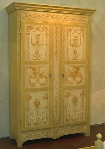 Klassischer Kleiderschrank - BOCAGE toile de Jouy - PROVENCE & FILS - Holz / mit Schwingtür