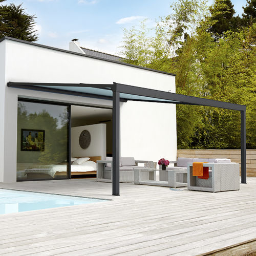 Angebaute Pergola - ALIZE - SOLISO EUROPE - Aluminium / mit Stoffüberdachung / maßgefertigt