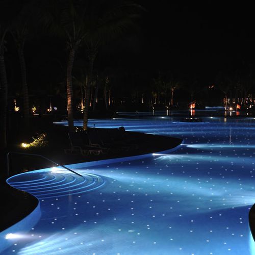 Glasmosaikfliese - LUMINISCENT - ONIX Mosaico - für den Innenraum / für Pool / Wand