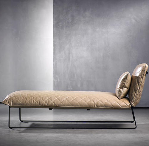 Moderne Liege - KEKKE  - Piet Boon Collection - Stoff / Leder / pulverbeschichteter Stahl