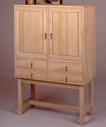 Sideboard / skandinavisches Design - 0180-1 - dyrlund - mit hohen Beinen / Eiche / mit Schubladen