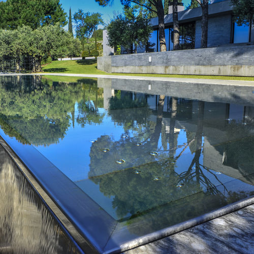 Einteiliges Schwimmbecken - Steel And Style - Überlauf / Schwimmbahn / maßgefertigt